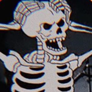 Meet your Posher, Chloe